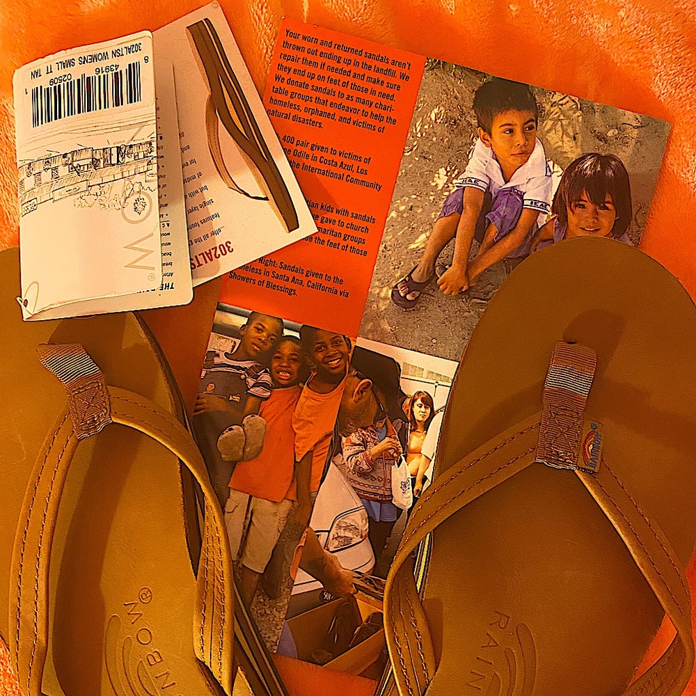 Rainbows in Tan Double Strap- Women’s Small